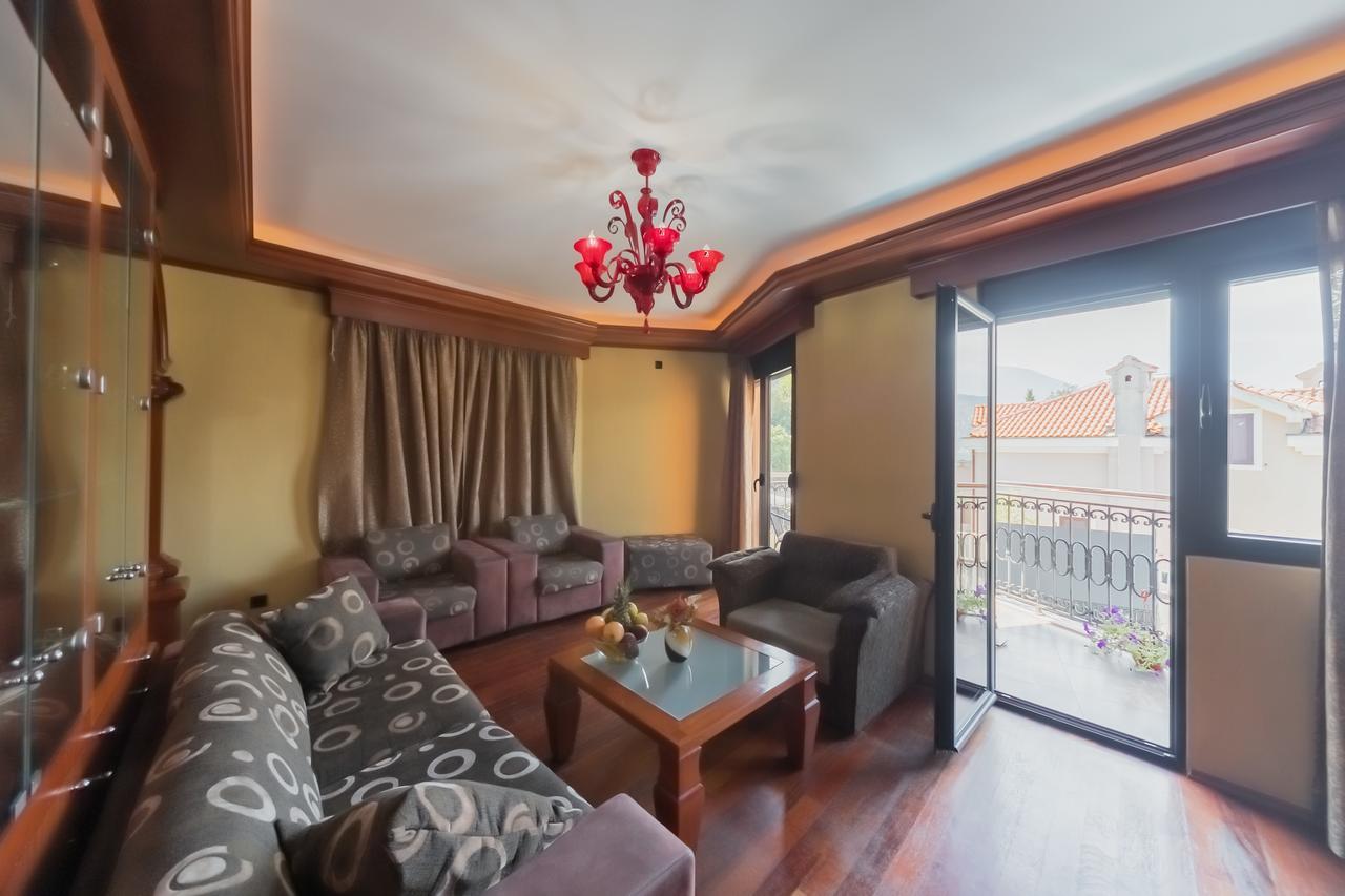 Apartments Coral Kotor Exterior foto